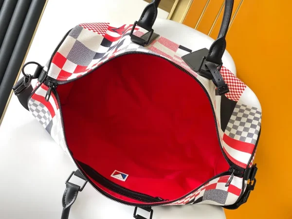 Louis Vuitton Keepall Bandoulière 50 Multicolor Canvas