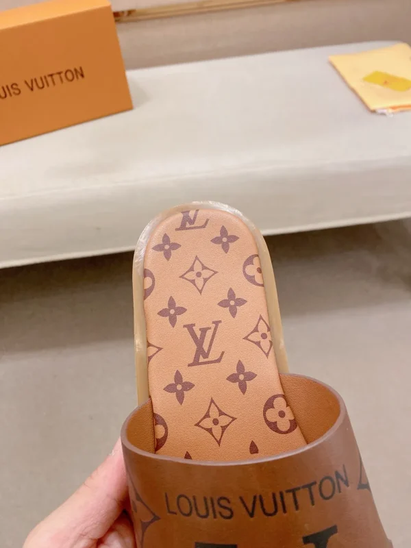 Louis Vuitton Lock It Men's Leather Slide - Comfort