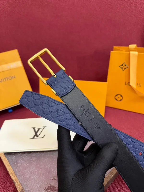 Louis Vuitton LV Iconic Men's Black Leather Belt