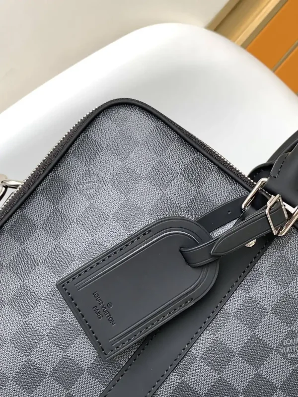 Louis Vuitton Men's Briefcase Damier Graphite Canvas