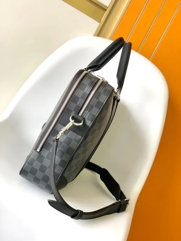 Louis Vuitton Men's Briefcase Damier Graphite Canvas
