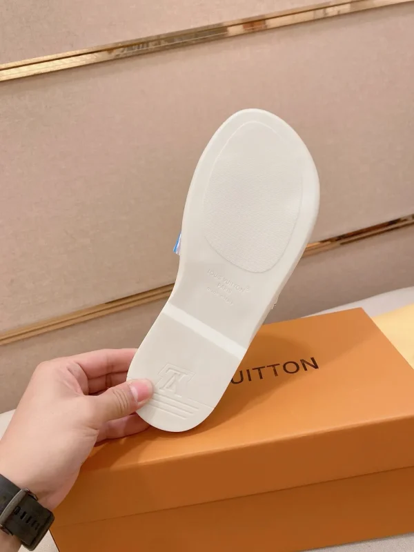 Louis Vuitton Men's Multicolor Canvas Slide