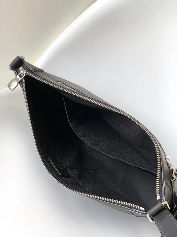 Louis Vuitton Mick PM Men's Damier Canvas Bag