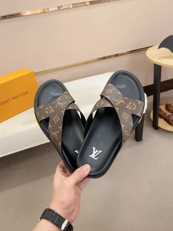 Louis Vuitton Oasis Mule Black Leather Sandal