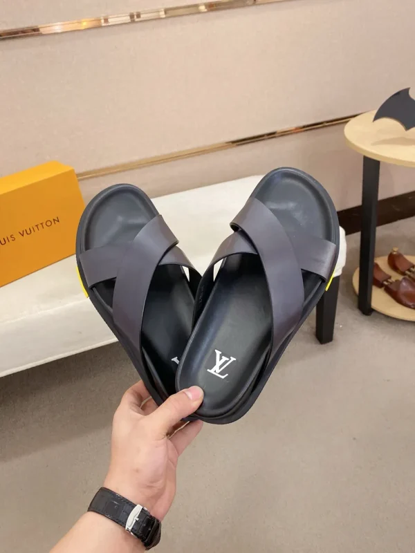 Louis Vuitton Oasis Mule Men's Black Leather Slide