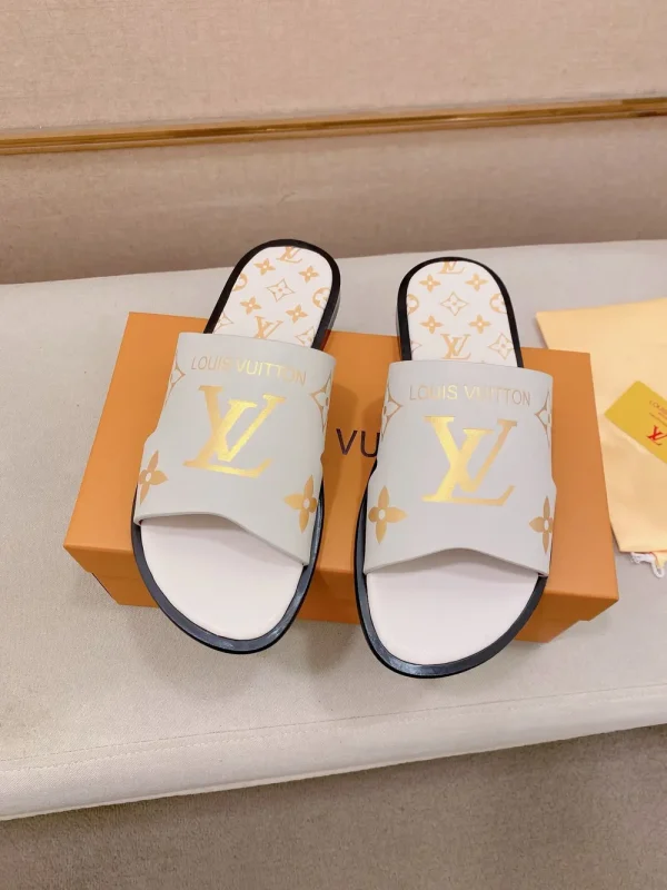Louis Vuitton Pool Pillow Flat Women's White Slide