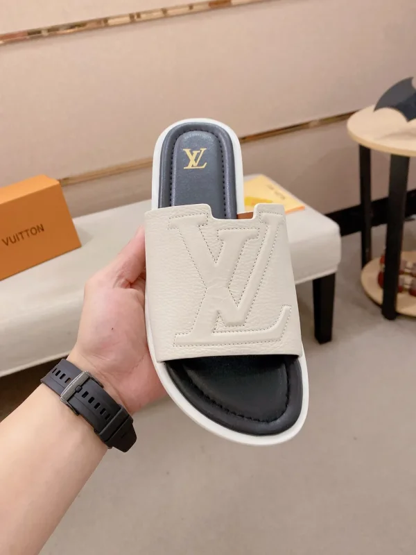 Louis Vuitton Pool Pillow Leather Slide - Italian Fabric