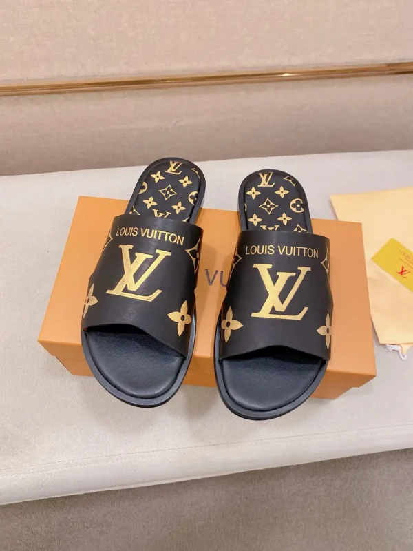 Louis Vuitton Pool Pillow Mule Black Leather Slide