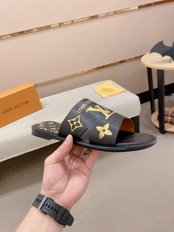 Louis Vuitton Pool Pillow Mule Black Leather Slide