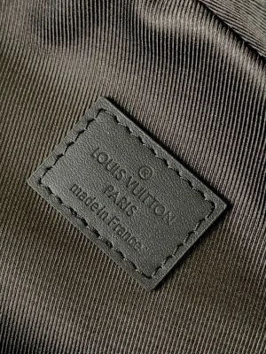 Louis Vuitton Avenue Sling Bag NM - Boutique Material