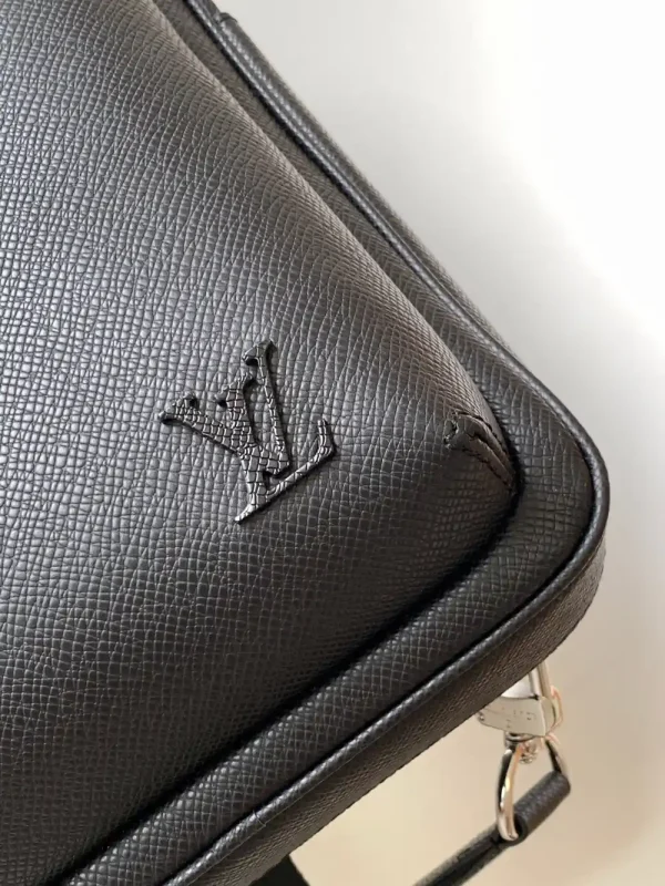Louis Vuitton Men's Sling Bag Black Taiga Leather