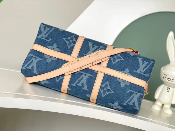 Louis Vuitton Keepall Bandouliere 45 Blue Denim