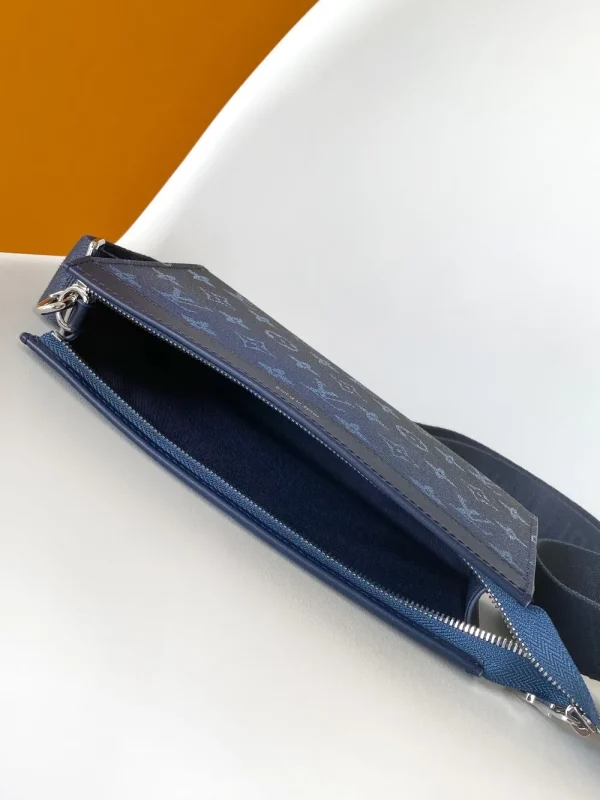 Louis Vuitton Trio Messenger Bag in Navy Leather