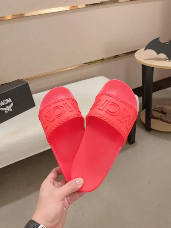 MCM Big Logo Rubber Slides Lightweight Non-Slip