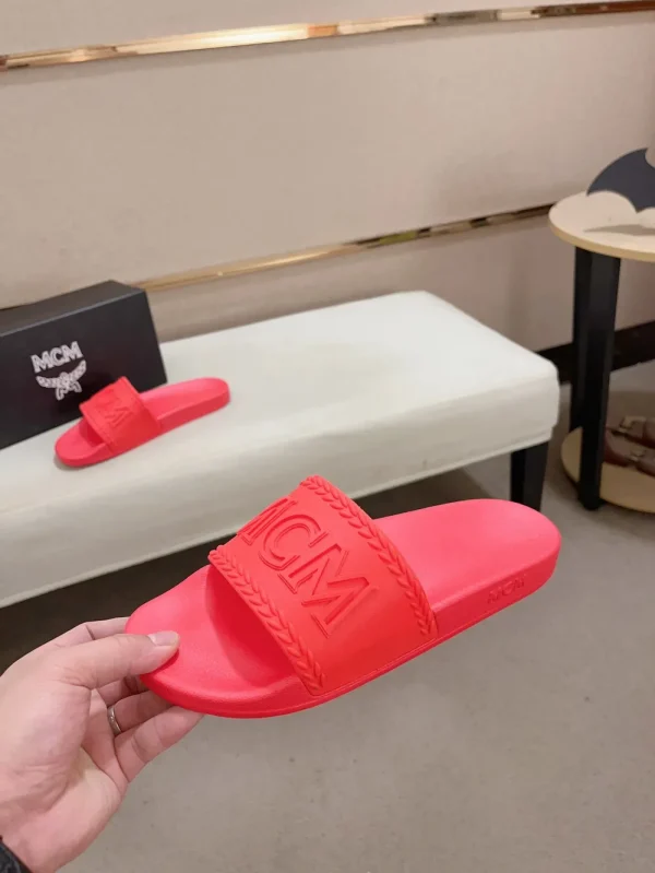 MCM Big Logo Rubber Slides Lightweight Non-Slip