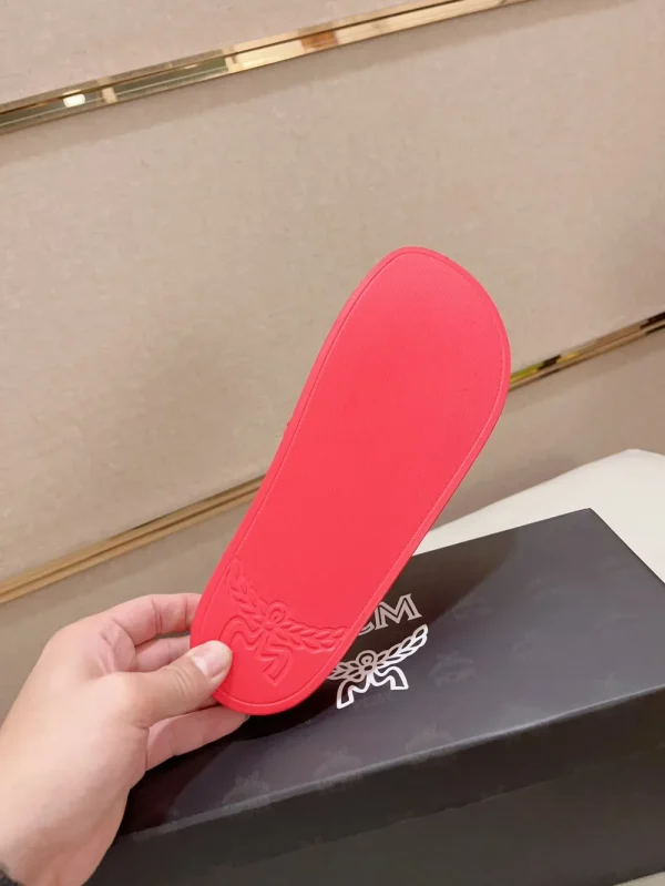 MCM Big Logo Rubber Slides Lightweight Non-Slip