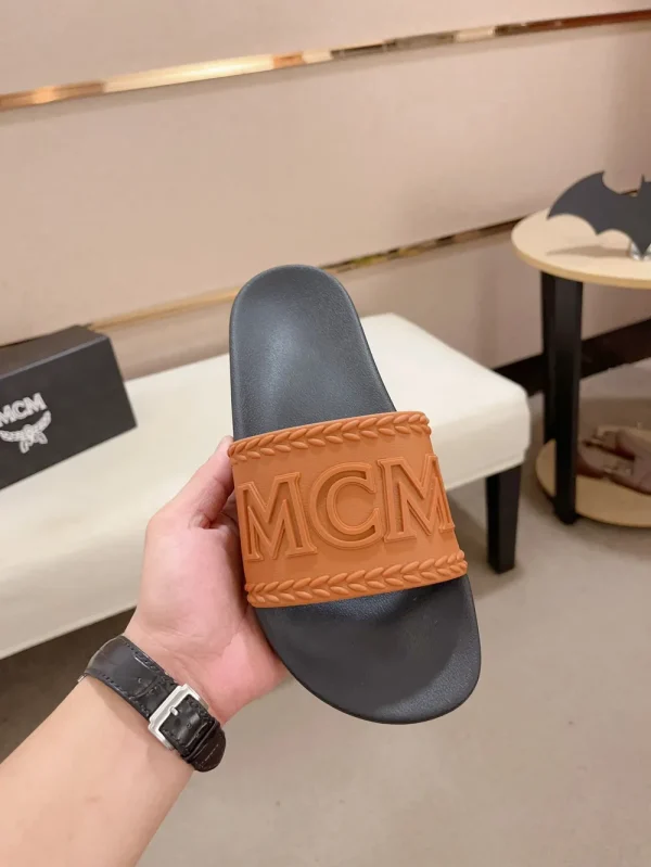 MCM Logo Slide Sandal Men's Cognac Rubber Lightweight