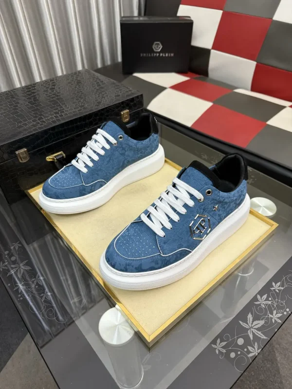 Philipp Plein Men's Blue Leather Sneaker