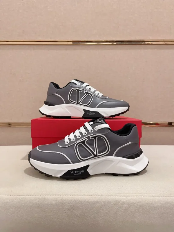 Valentino Maison VL7N Men's Leather Sneaker