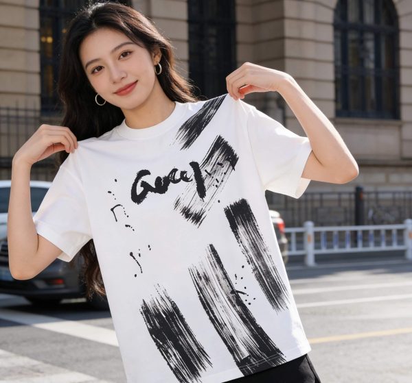 Gucci Brushstroke Logo T-shirt – White