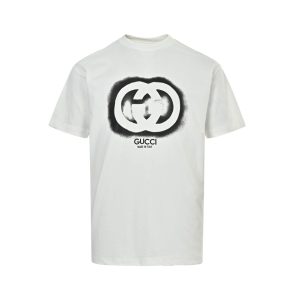 Gucci Interlocking Sprayed Logo T-Shirt- White (10) Gucci Interlocking Sprayed Logo T-Shirt- White