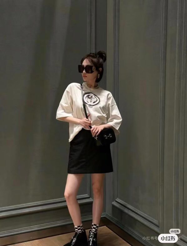 Gucci Interlocking Sprayed Logo T-Shirt- White
