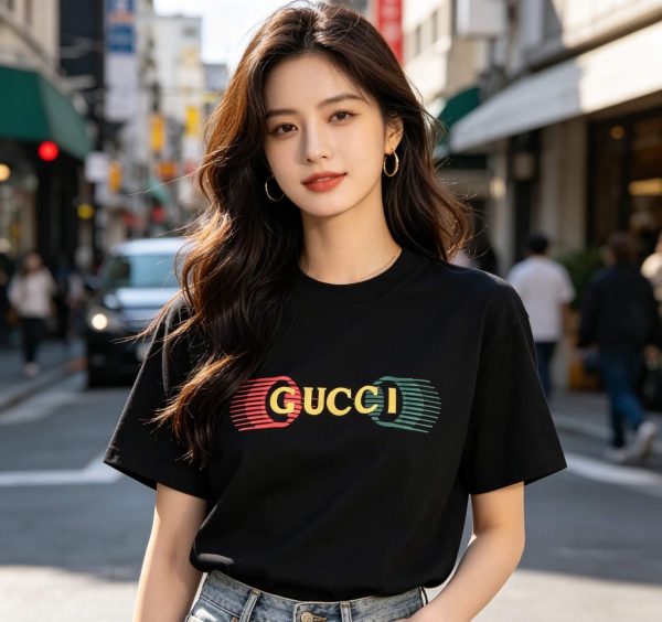 Gucci Logo-Print Cotton-Jersey T-Shirt- Black (6) Gucci Logo-Print Cotton-Jersey T-Shirt- Black