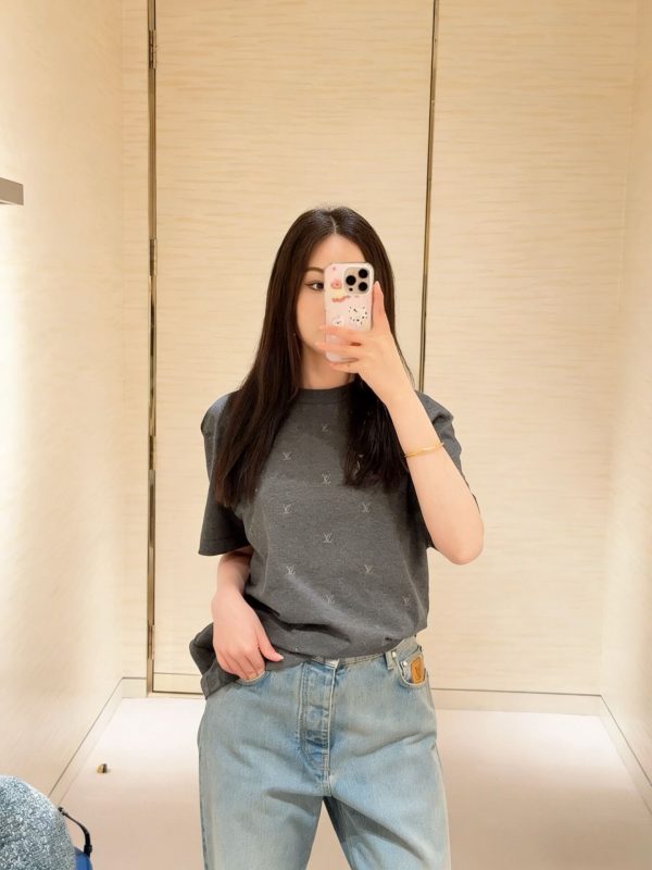 Louis Vuitton Blason Embroidered Short-Sleeved Crewneck- Grey