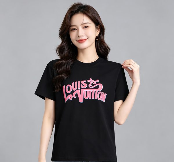 Louis Vuitton Signature Print T-Shirt- Black