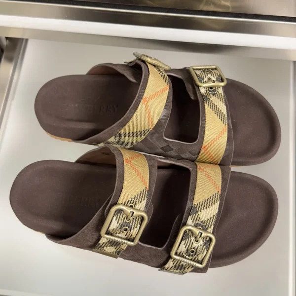 Burberry Check Suede Urchin Men's Leather Sandal