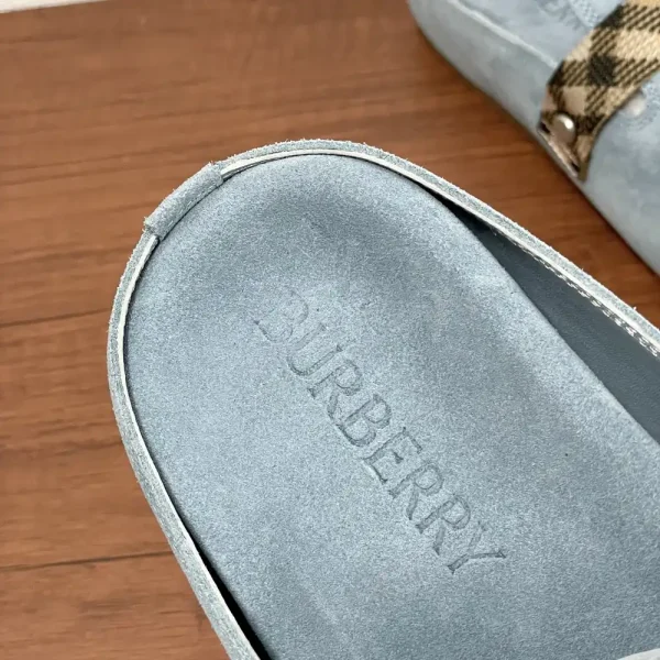 Burberry Urchin Men's Check Suede Slide with Buckle