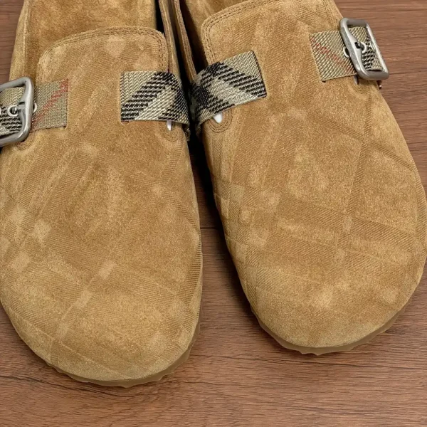 Burberry Urchin Jute Beige Suede Slide