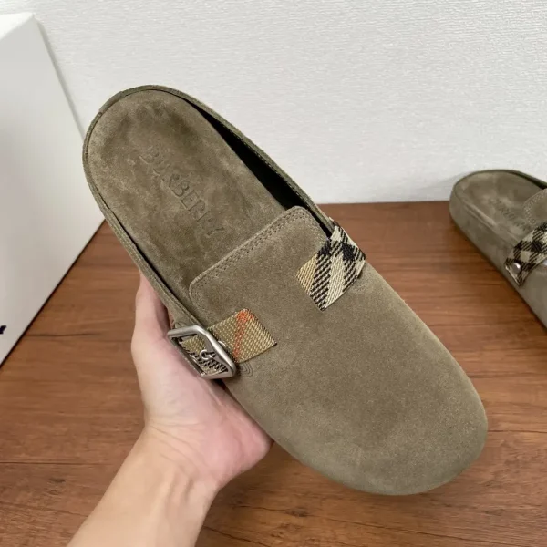 Burberry Urchin Men's Suede Slide with Iconic Check