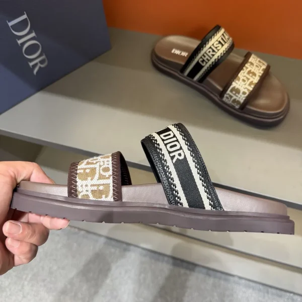 Dior Dway Men's Black Embroidered Cotton Slide