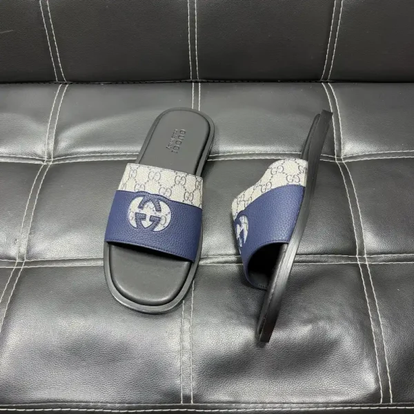 Gucci Men's Slide in Blue GG Fabric with Rubber Sole