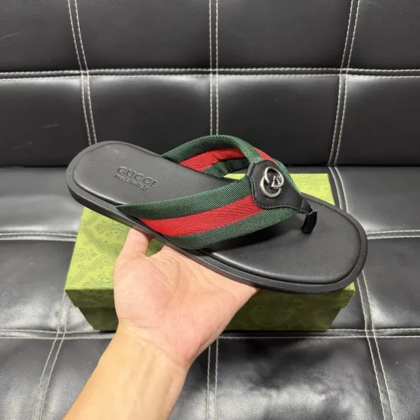 Gucci Men's Thong Sandal with Anti-Slip Rubber Sole