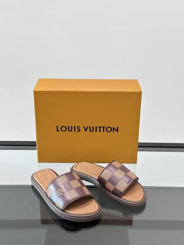 Louis Vuitton Men's Damier Ebene Slide