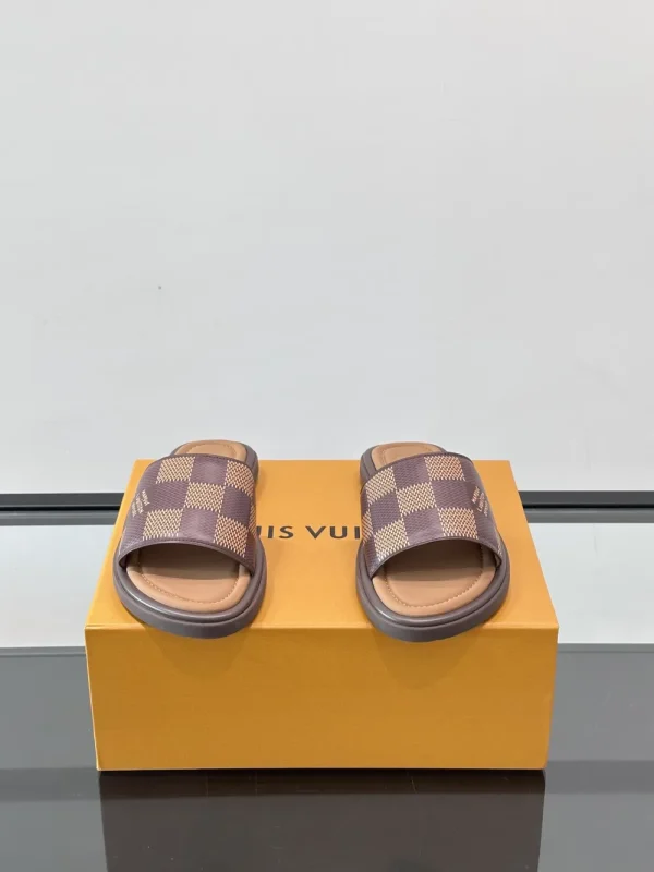 Louis Vuitton Men's Damier Ebene Slide