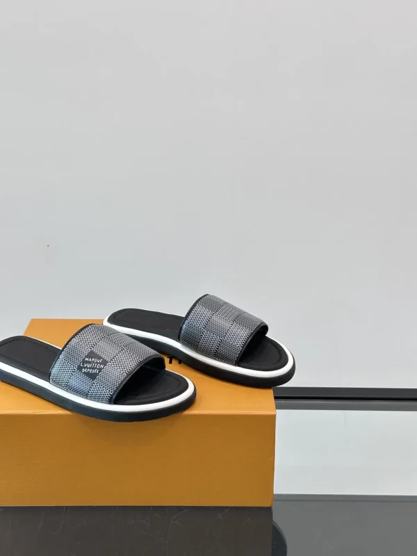 Louis Vuitton Men's LV Easy Mules Leather Slides