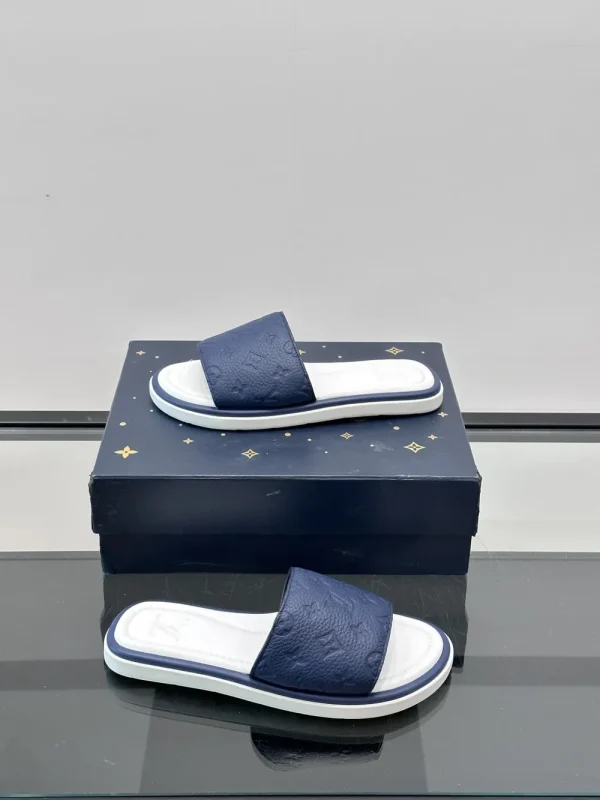 Louis Vuitton Men's Pool Pillow Slide Beige