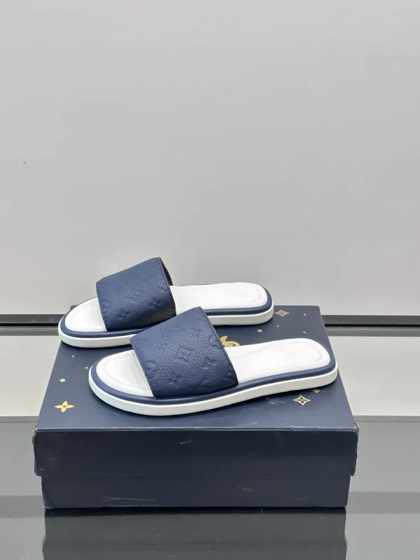 Louis Vuitton Men's Pool Pillow Slide Beige