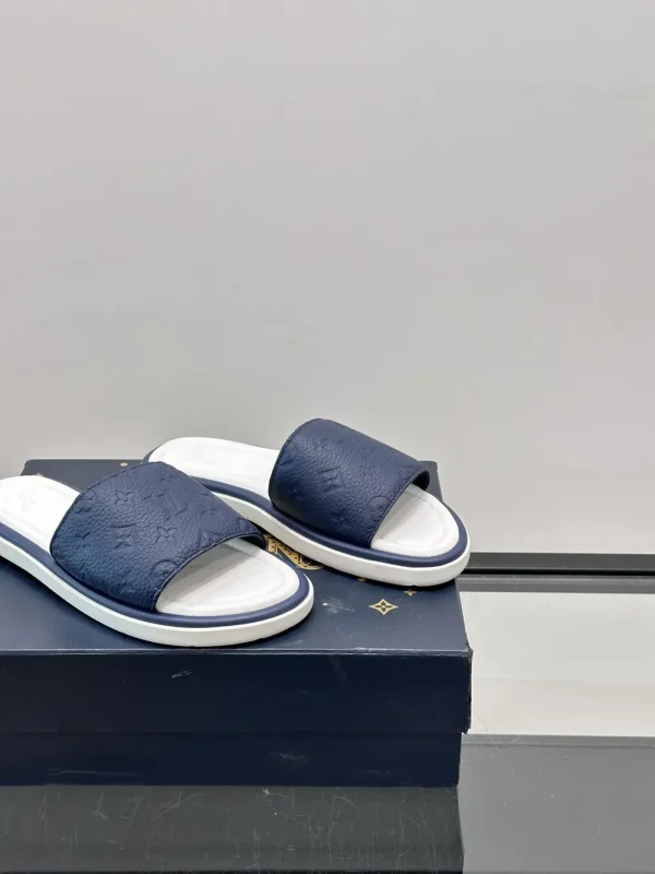 Louis Vuitton Men's Pool Pillow Slide Beige
