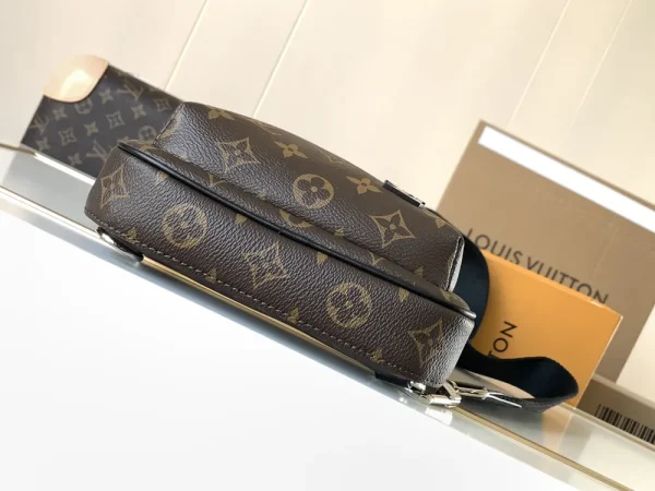 Louis Vuitton Men's Sling Bag - Boutique Material