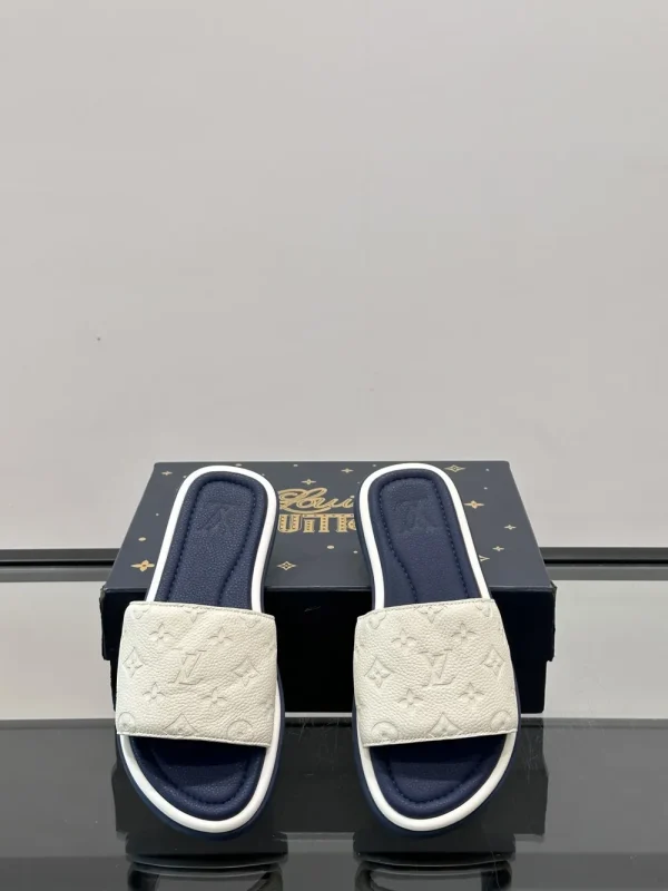 Louis Vuitton Men's White Leather Slide