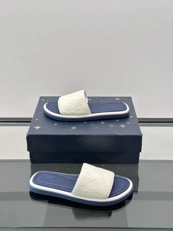 Louis Vuitton Men's White Leather Slide