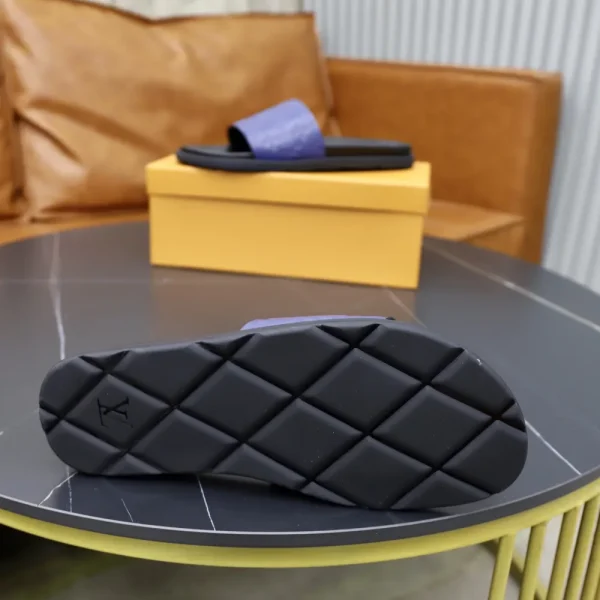 Louis Vuitton Miami Mule Men's Black Slide