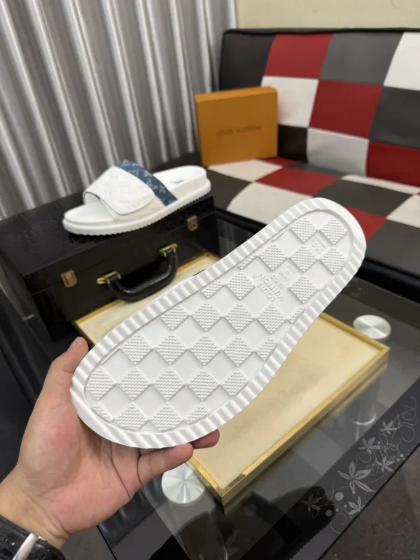 Louis Vuitton Miami Mule Men's White Cowhide Slide