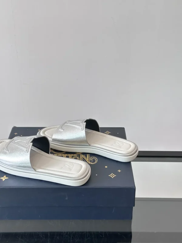 Louis Vuitton Miami Mule Men's White Slide