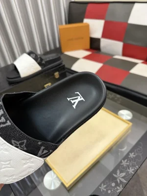 Louis Vuitton Miami Mules - High-End Cowhide Slide