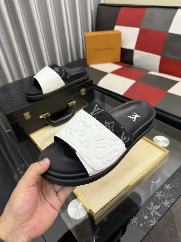 Louis Vuitton Miami Mules - High-End Cowhide Slide